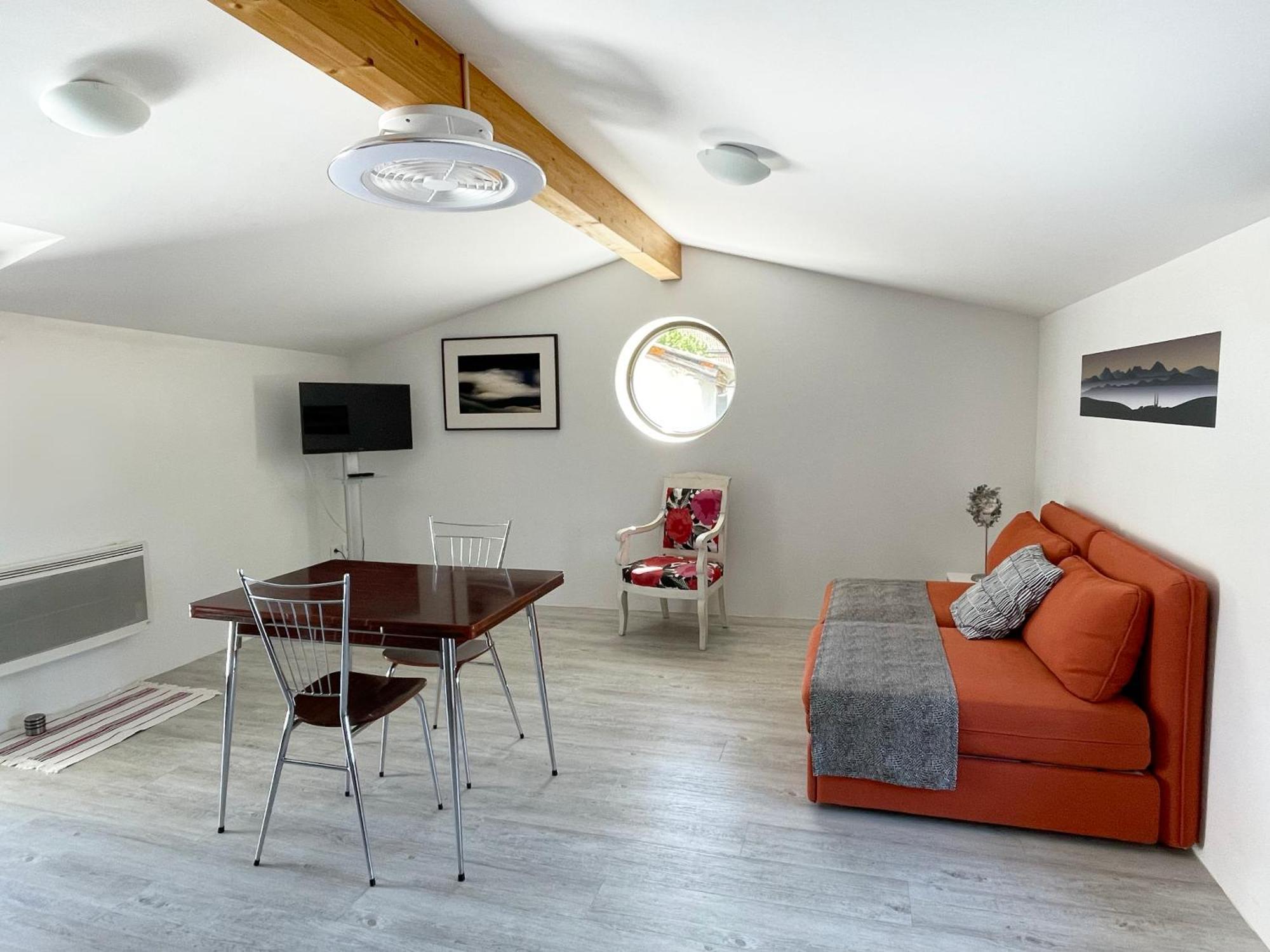 Chemin Des Ormeaux Bed & Breakfast Ennezat Dış mekan fotoğraf